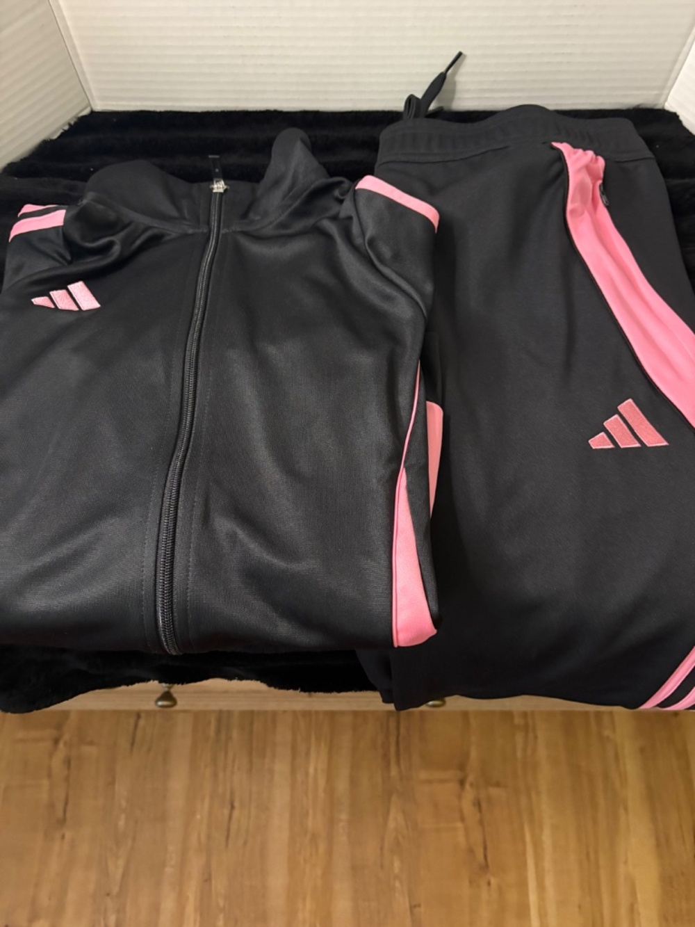 NWT Adidas Tiro 24 Training Suit- Womens’s Large - Picture 4 of 5